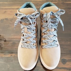 Jolimall chukka boots  (NWOT)